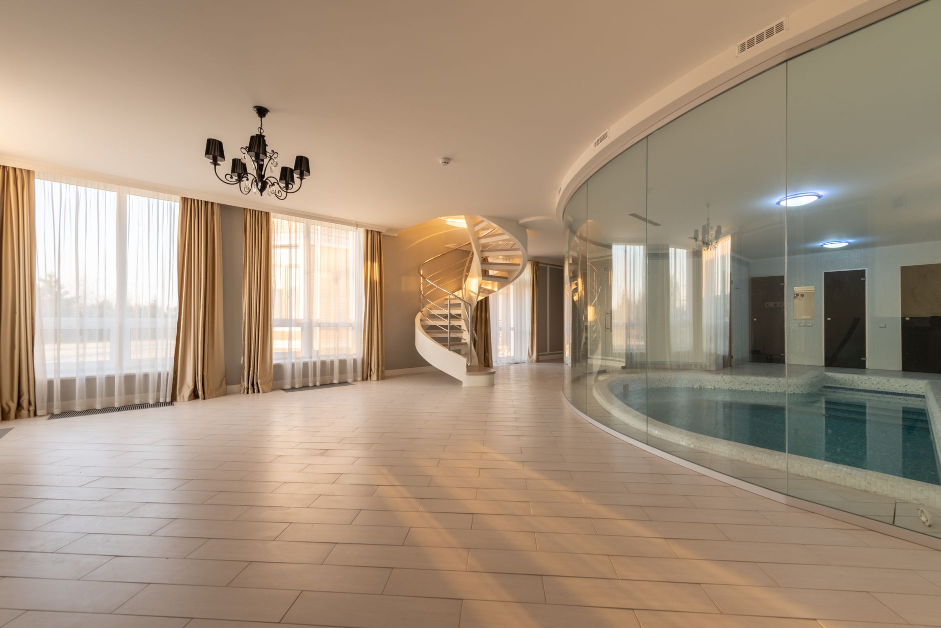 Constructeur de piscine de luxe à Clichy
